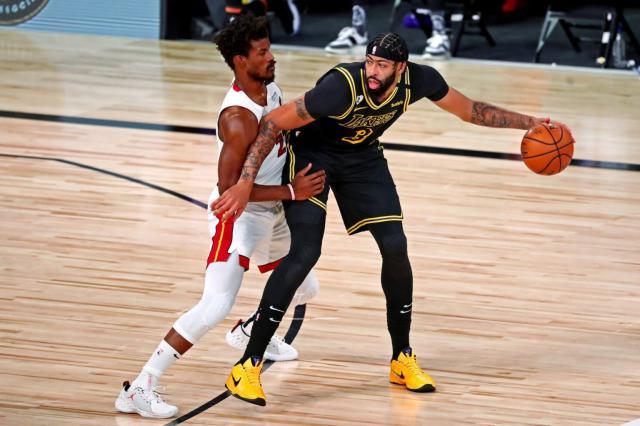 1636645137469054645.jpg 2020-10-03T013010Z_1809233420_NOCID_RTRMADP_3_NBA-FINALS-MIAMI-HEAT-AT-LOS-ANGELES-LAKERS-1536x1024.jpg